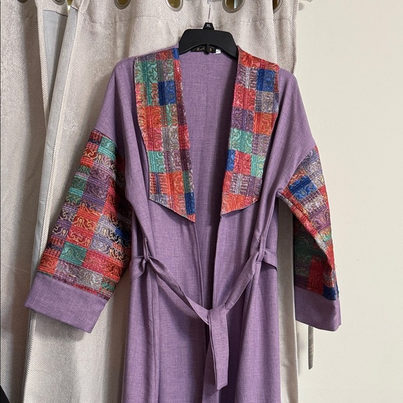 Colorful Patchwork Sleeve Robe - Picture 2 of 2